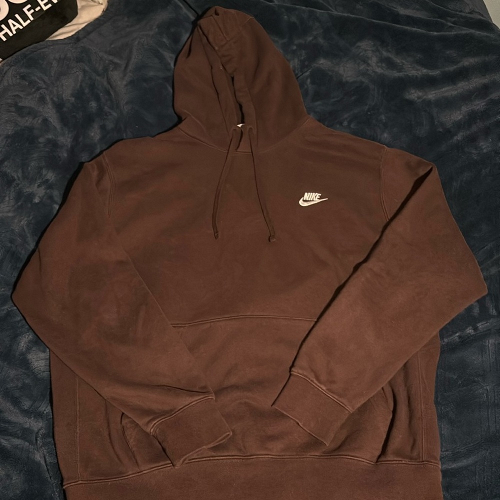 NIKE CLUB HOODIE BROWN SIZE XL
